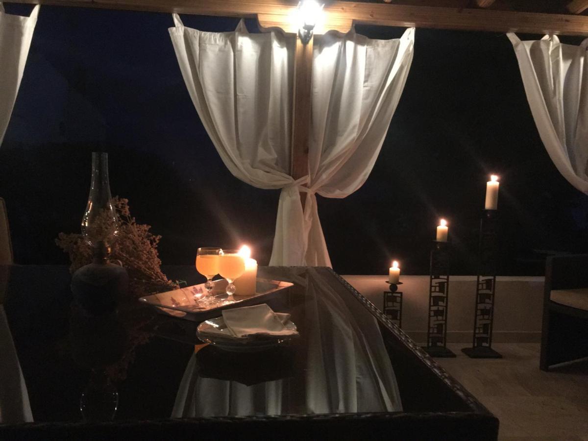 Beautiful Beach House Gerakini Ngoại thất bức ảnh