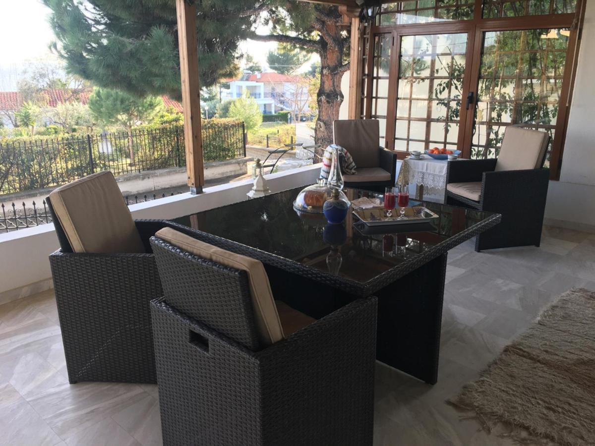 Beautiful Beach House Gerakini Ngoại thất bức ảnh