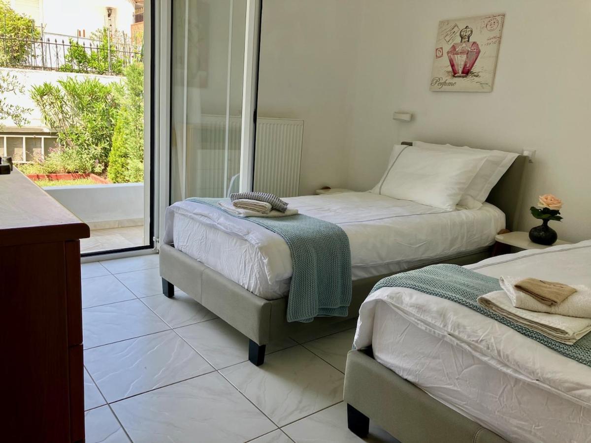 Beautiful Beach House Gerakini Ngoại thất bức ảnh