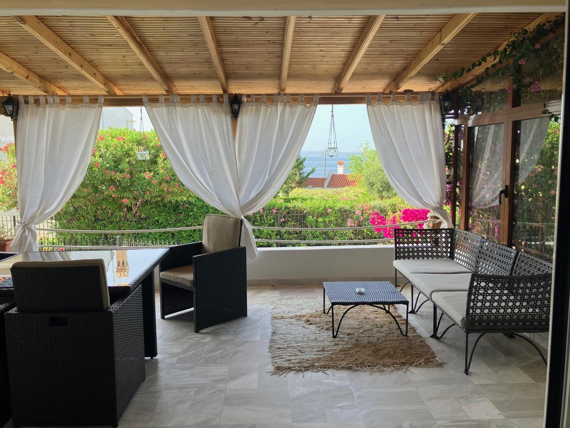 Beautiful Beach House Gerakini Ngoại thất bức ảnh